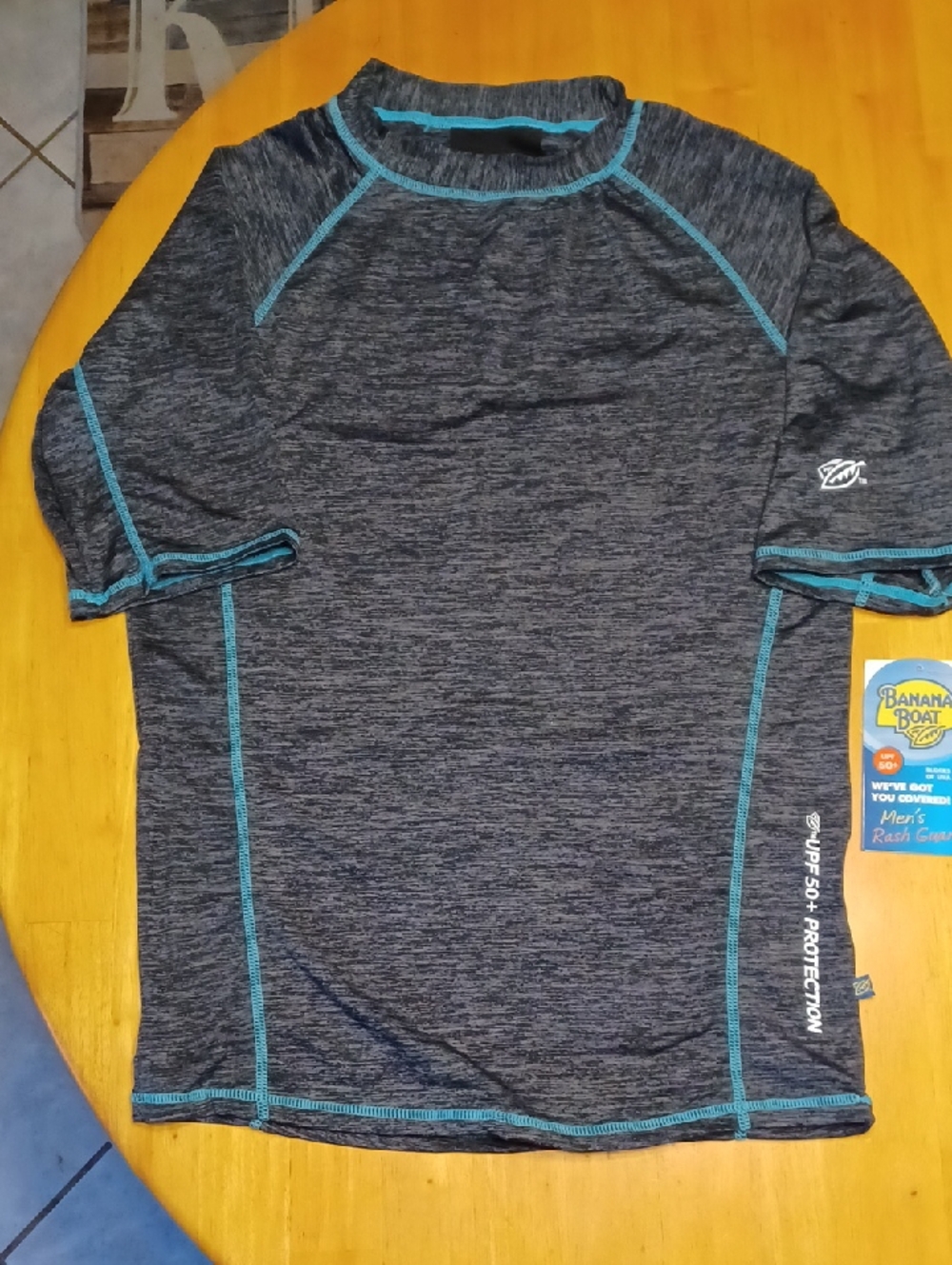 Banana Republic Men's Gray Rash Guard with Teal Contrast Stitching Size L, NWT